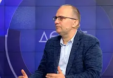 Липсват реформи парите се харчат лошоНародният представител от Демократична България