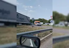 Шофьорите да избират алтернативни маршрути по възможностКатастрофа стана в района