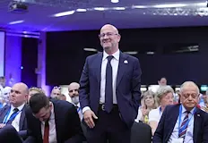 Кънев спечели вътрешнопартийния вот срещу още двама кандидатиРадан Кънев е