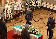 Военни и близки отдадоха последна почит на космонавтаБългария изпрати в