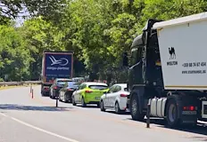 Румънска кола се вряза в мантинела край ханчетатаПътнотранспортно произшествие с