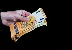 Внесени са поправки за по високи майчински и обезщетенияОпозиционните партии