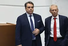 Асен Василев и Николай Денков ще се срещнат с Илияна