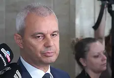 Причината са данните за полети с Делян ПеевскиСъпредседателят на Да