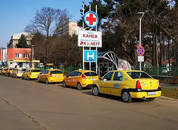 Община Русе бави ревизията на таксиметровите стоянки