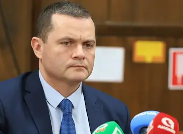 Вдигат нивото на водата в язовир "Николово"