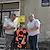 Раздават противопожарни раници на 12 села в Разградско