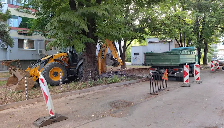 Граждани оспорват законността на дейности в зелена площ