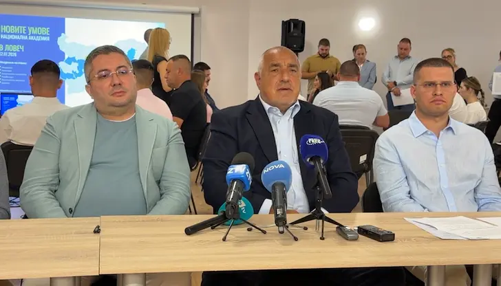 Лидерът на ГЕРБ критикува финансовата политика на кабинета Лидерът на ГЕРБ критикува финансовата политика на кабинета