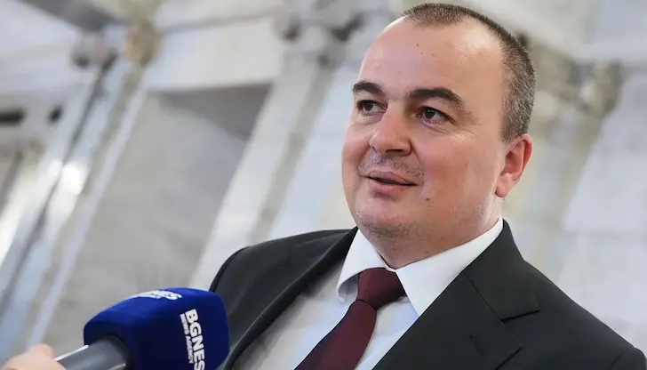 Земеделци блокираха пътя Русе - Маказа, държавата отвръща с масирани проверки Земеделци блокираха пътя Русе - Маказа, държавата отвръща с масирани проверки