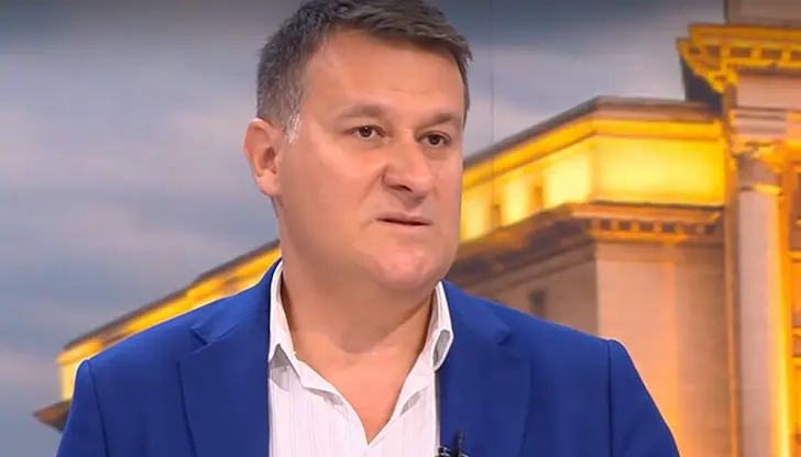 Политологът коментира политическата обстановка у нас Политологът коментира политическата обстановка у нас