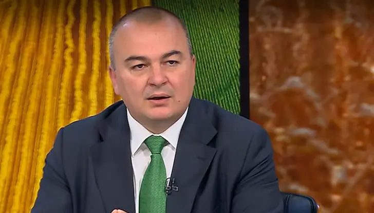 Министърът на земеделието и храните критикува предишната КЗК за проблемите в сектора Министърът на земеделието и храните критикува предишната КЗК за проблемите в сектора