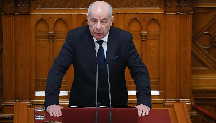 Президентът на Унгария Тамаш Сульок се оттегля от поста