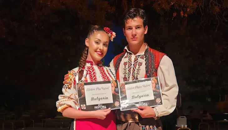 Русенски танцьори спечелиха титли на фестивал във Франция