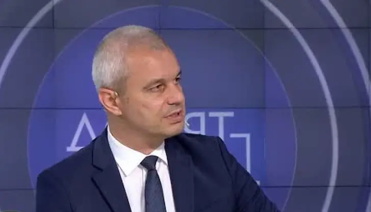 Според лидера на „Възраждане“ конституционният съд изпълнява политически поръчки Според лидера на „Възраждане“ конституционният съд изпълнява политически поръчки