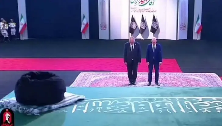 Депутатът Ангел Георгиев и координаторът на партията за Русе Златан Златанов са на церемонията Депутатът Ангел Георгиев и координаторът на партията за Русе Златан Златанов са на церемонията