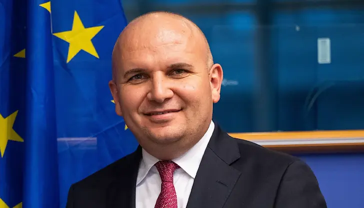 Решението идва след сериозни съмнения за политическа атака Решението идва след сериозни съмнения за политическа атака