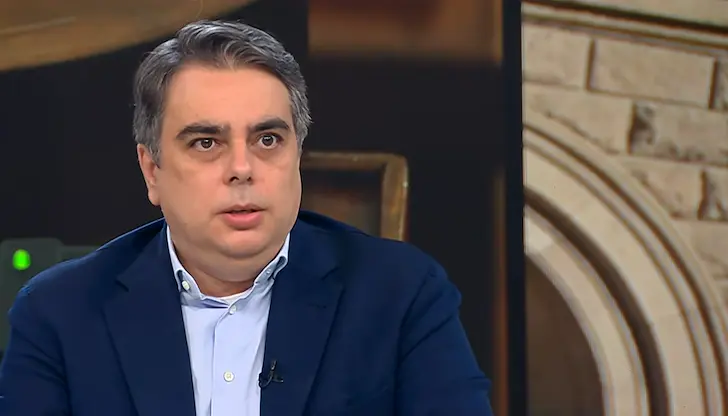 Бившият финансов министър критикува харчовете за издръжка