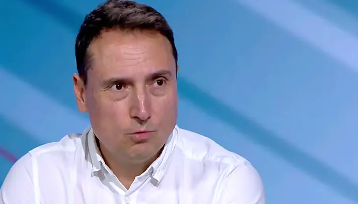 Анализатори критикуват действията на кабинета по международните теми