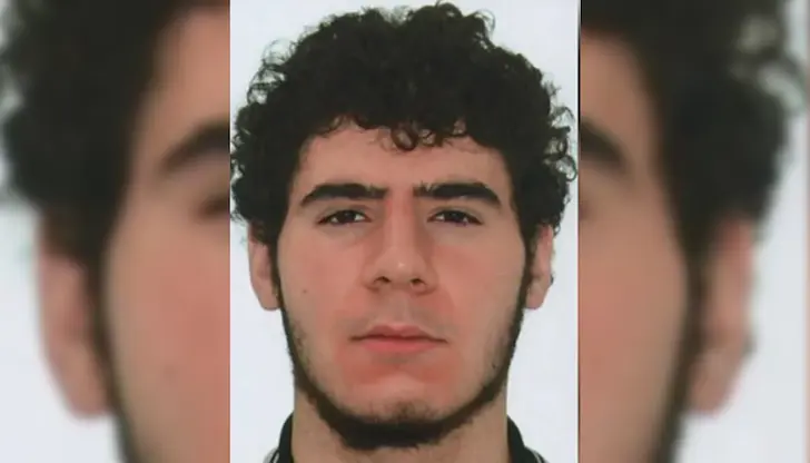 Най-малко един човек загина, а 16 са ранени Най-малко един човек загина, а 16 са ранени