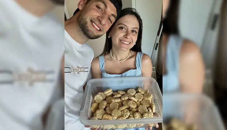 Студентка в Русе дарява десетки сладкиши на нуждаещи се