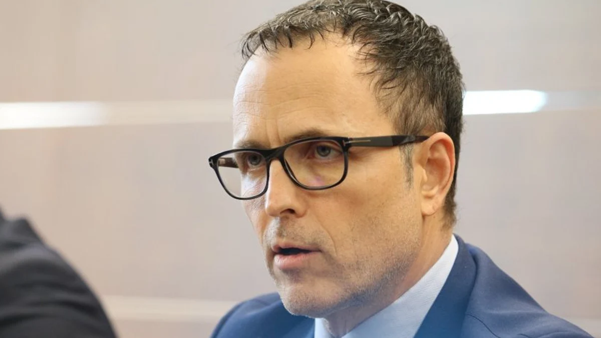Бившият шеф на ББР ще бъде конвоиран до СофияВластите в