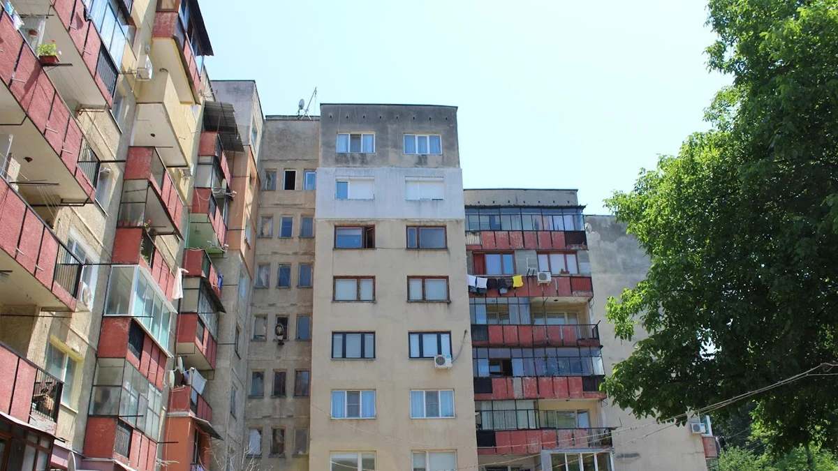 Проблемите с топлината в панелните жилища в Русе