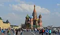Руснаците си теглят парите от банките заради страх от конфискация