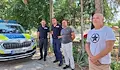Полицията спаси изоставено на пътя момче