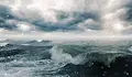 Мощна буря потопи три лодки край Кипър