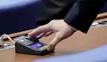 Парламентът прие 28 закона през първата сесия