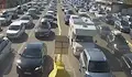Близо час се чака на пункта Градина - Калотина
