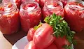 Изпитана рецепта за вкусни домати в буркани
