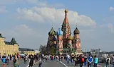 Руснаците си теглят парите от банките заради страх от конфискация