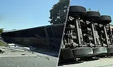 ТИР се обърна на магистрала "Хемус"