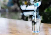 Турист плати 7 евро за газирана вода в Халкидики