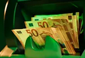 Банките отчитат над милиард евро печалба