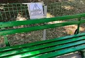 Съсипаха ремонтирана с лични средства площадка в Русе
