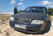 Багер изтегли колата на русенеца, затънал в дюните на плаж Атлиман