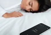 Как да научим тялото си да се събужда без аларма