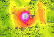 Горещата вода в Средиземно море е предпоставка за урагани
