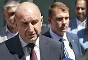 Румен Радев: Отскубнали са заглушителя в последния момент