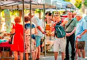 Розово масло и биволски продукти превземат фермерския пазар в Русе