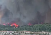 Огромният пожар на Халкидики премина през Николаос Огромният пожар на Халкидики премина през Николаос