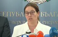 Властите успокояват за тока след намалената мощност на АЕЦ „Козлодуй“