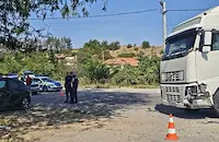 Полицаи катастрофираха в село Стойково