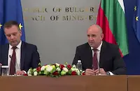 Румен Радев: Уродливи политически кръвосмешения доведоха до "смачкани" дела