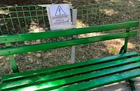 Съсипаха ремонтирана с лични средства площадка в Русе