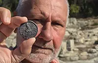 Откриха печат на византийска императрица на Перперикон