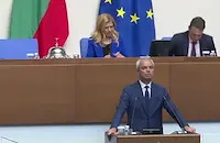 Костадин Костадинов критикува ремонта на Паметника на Шипка